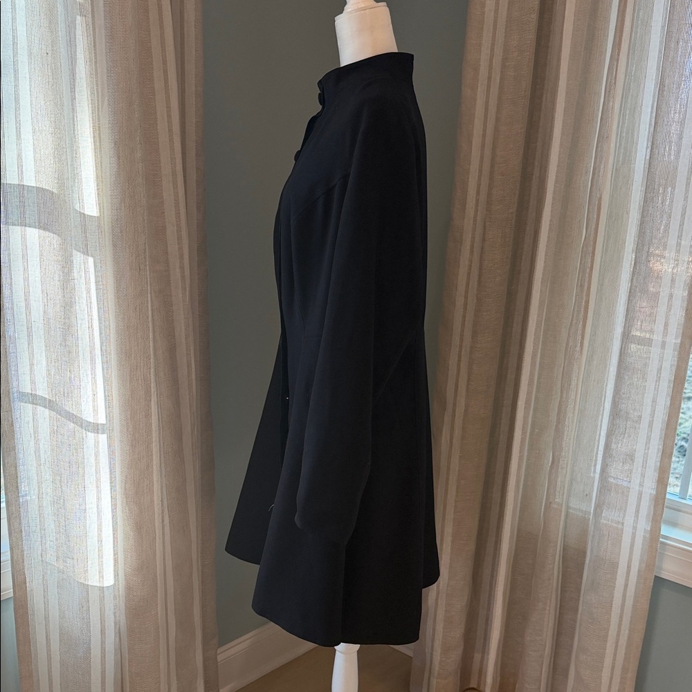 Torrid Harry Potter Black & Gold Embroidered Capelet Coat, Size 1 (XL) - Picture 9 of 16